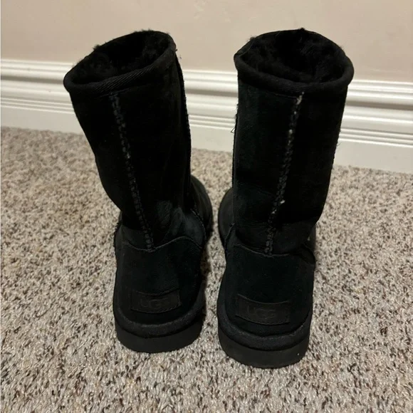 UGG Classic Short II boots - Picture 4 of 4